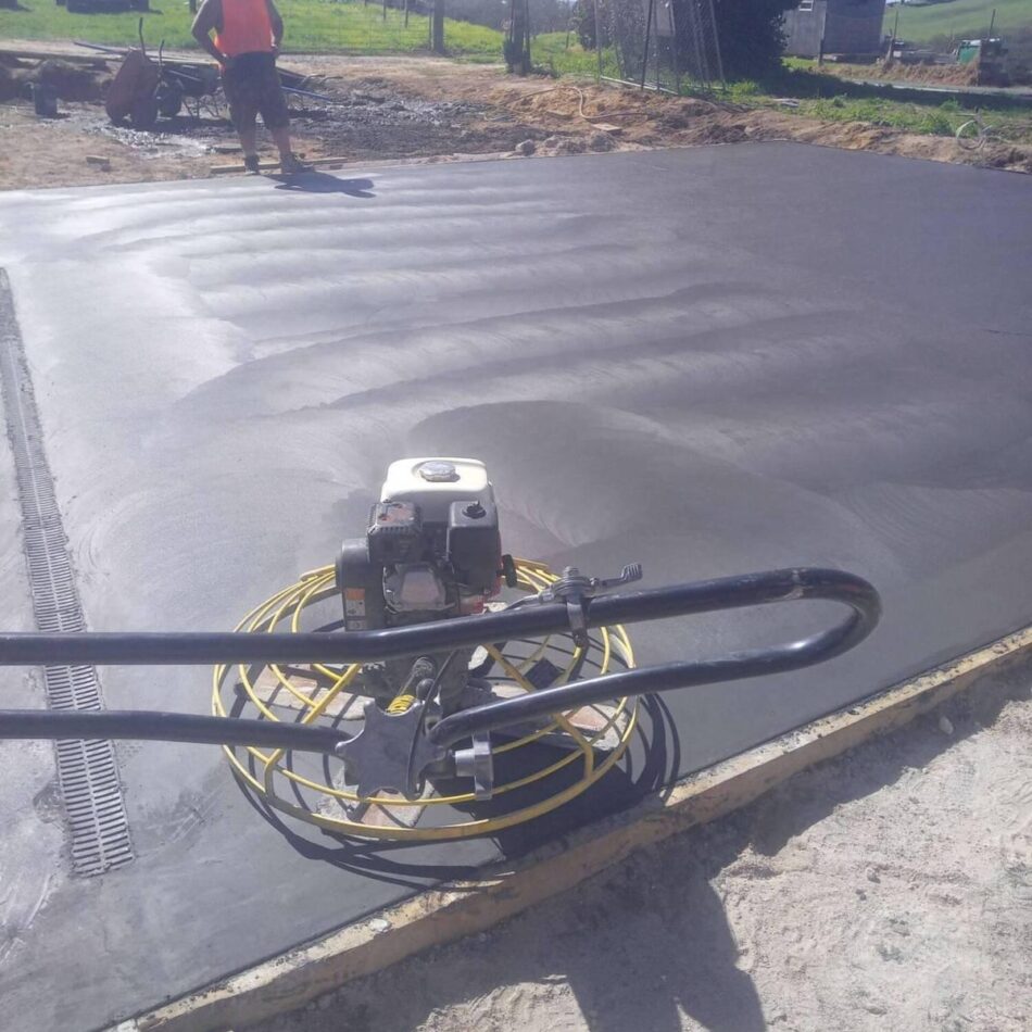 Reliable Concrete Foundations: Strength & Durability for Your Projects